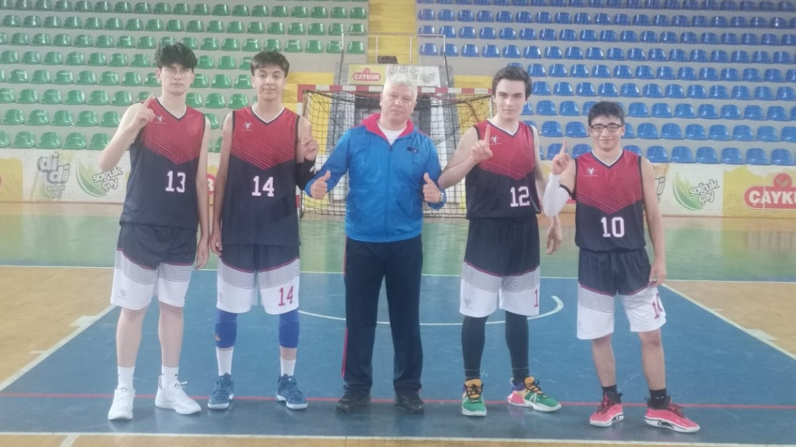 Okulumuz 3*3 Basketbol  Takımı Rize 1.si